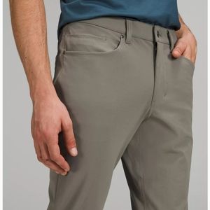 Lululemon Mens Slim-Fit Pant 40